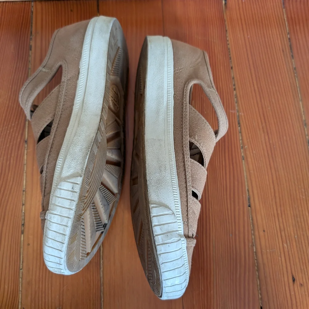 Keds Woven Canvas Sneakers - Women's 8.5 - fisherman basket weave buckle tan